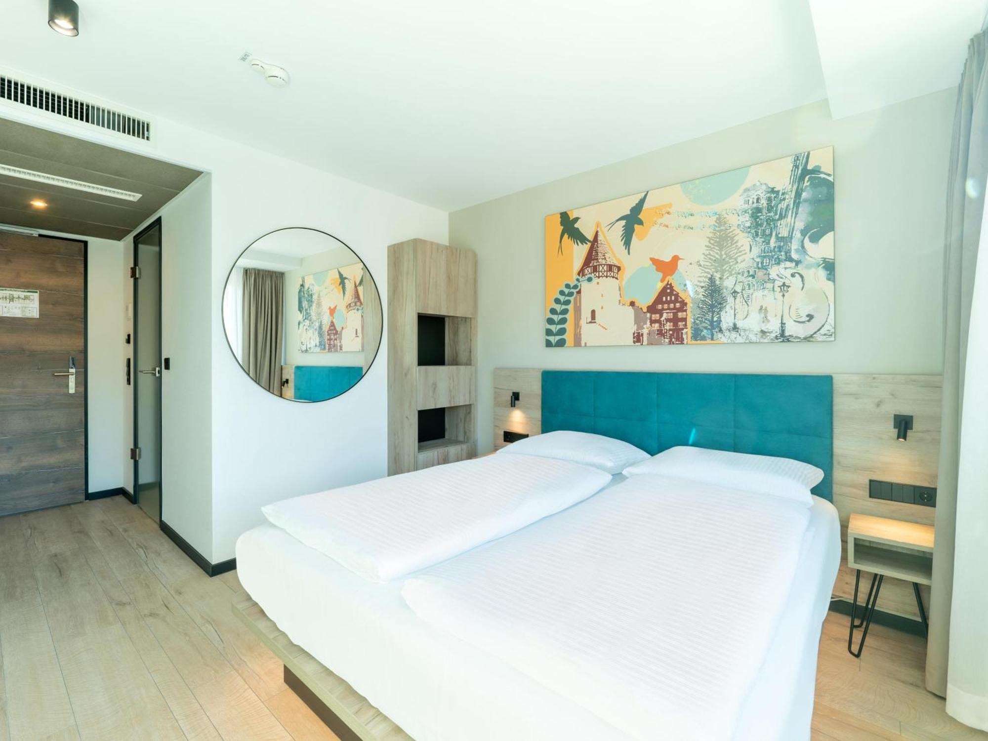 B&B Hotel Albstadt-Hbf ภายนอก รูปภาพ